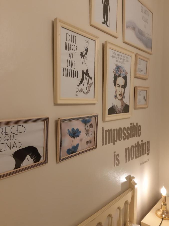 La Casa De Leo - El Casar De Leo Lejlighed Alburquerque Eksteriør billede